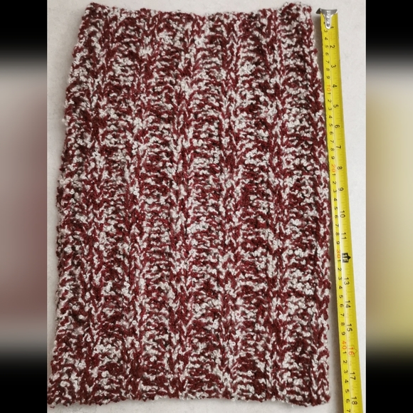 Handmade infinity scarf - Picture 4 of 4